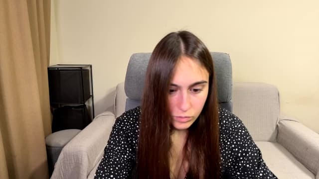 Gallery image thumbnail from ulohu's myfreecams stream on, 10/21/2025, 16:11 image 10 of 20