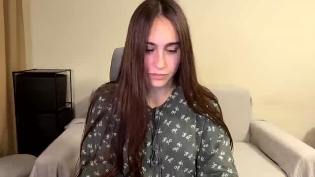 Gallery image thumbnail from ulohu's myfreecams stream on, 11/02/2025, 17:37 image 14 of 20