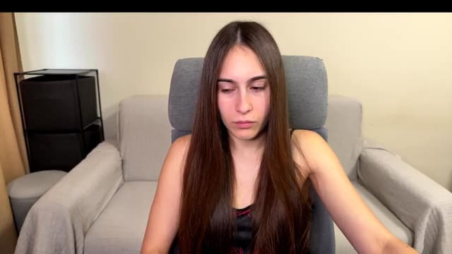 Gallery image thumbnail from ulohu's myfreecams stream on, 11/22/2025, 12:01 image 13 of 20