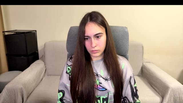 Gallery image thumbnail from ulohu's myfreecams stream on, 12/03/2025, 15:37 image 15 of 20