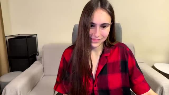 Gallery image thumbnail from ulohu's myfreecams stream on, 12/22/2025, 21:17 image 20 of 20