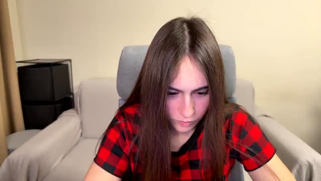 Gallery image thumbnail from ulohu's myfreecams stream on, 12/26/2025, 18:04 image 2 of 20