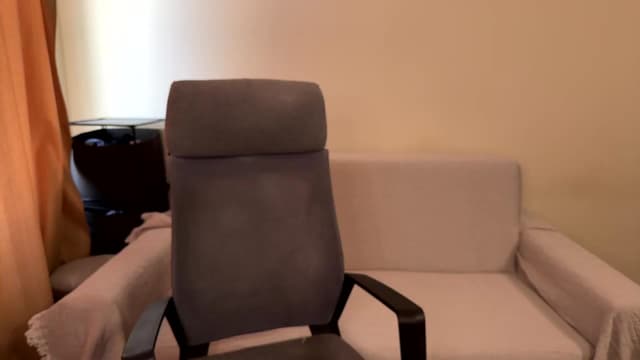 Gallery image thumbnail from ulohu's myfreecams stream on, 01/17/2026, 11:28 image 8 of 20
