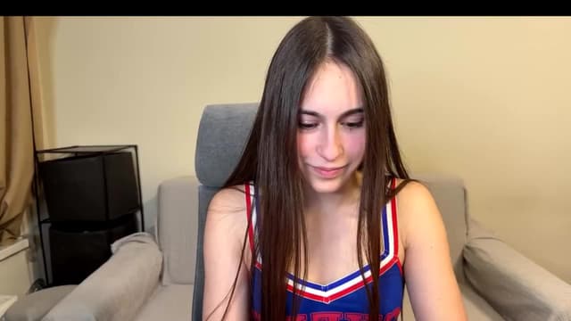 Gallery image thumbnail from ulohu's myfreecams stream on, 02/01/2026, 18:49 image 13 of 20