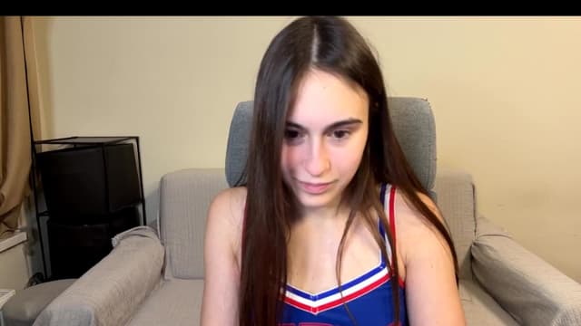 Gallery image thumbnail from ulohu's myfreecams stream on, 02/01/2026, 19:51 image 13 of 20