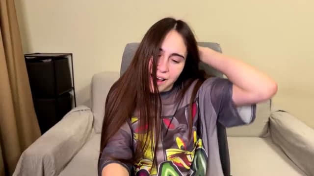 Gallery image thumbnail from ulohu's myfreecams stream on, 04/02/2026, 02:30 image 11 of 20