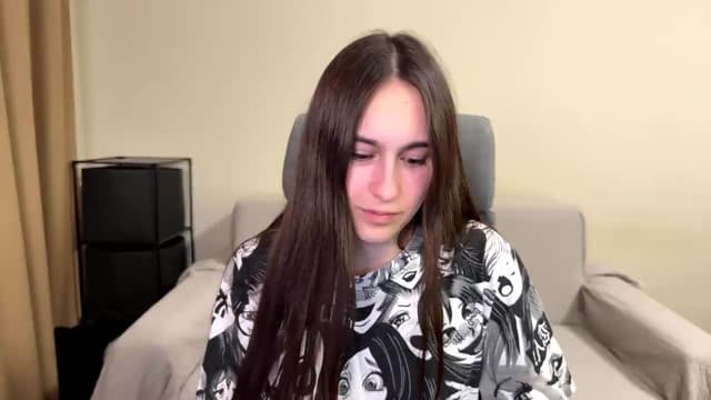 Gallery image thumbnail from ulohu's myfreecams stream on, 05/26/2026, 23:27 image 10 of 20