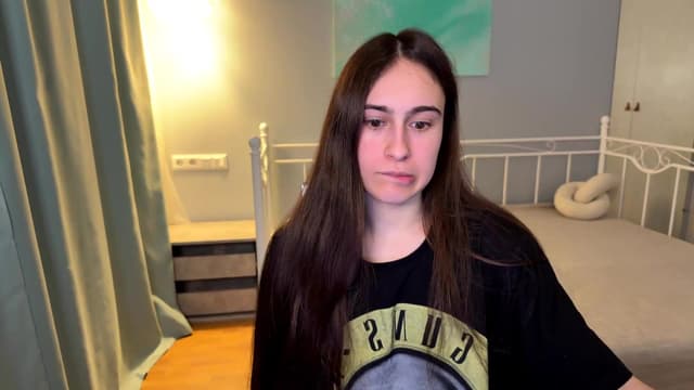 Gallery image thumbnail from ulohu's myfreecams stream on, 06/15/2026, 19:40 image 15 of 20