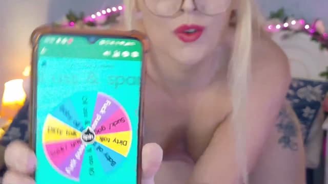 Gallery image thumbnail from voxxi's myfreecams stream on, 09/15/2025, 09:53 image 16 of 20