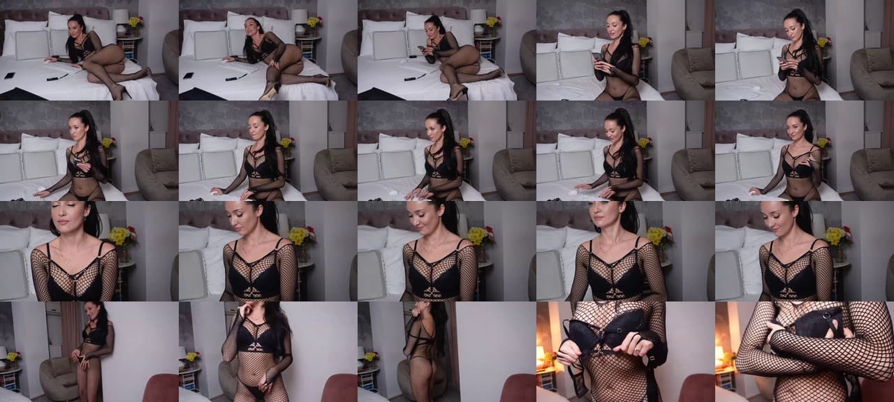 FoxyLarysa-MFC-202210221554_m.jpg