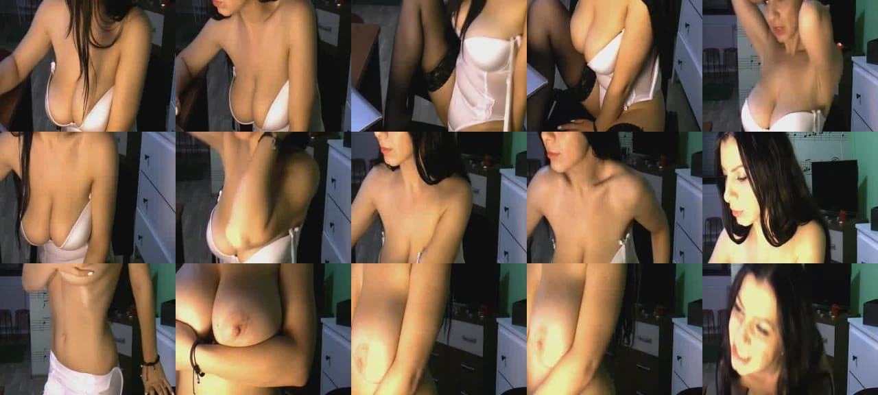 LadyAdorah_-MFC-201410290010-1_m.jpg