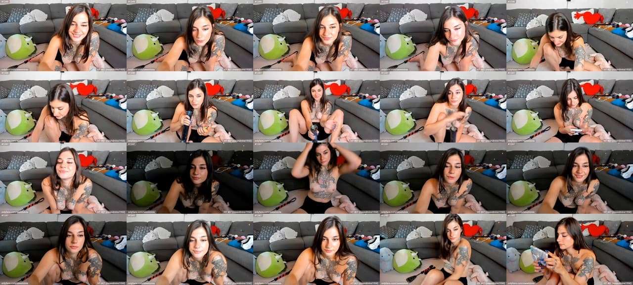 SweetxLola-MFC-202007291639_m.jpg
