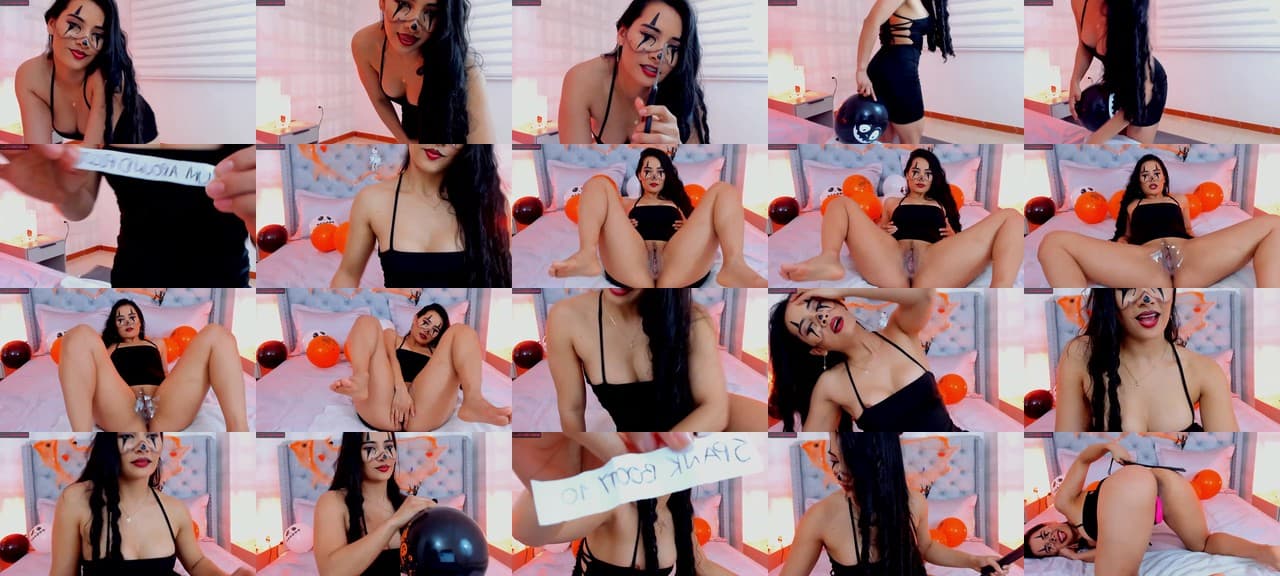 Julie__Moon-MFC-202210302300_m.jpg