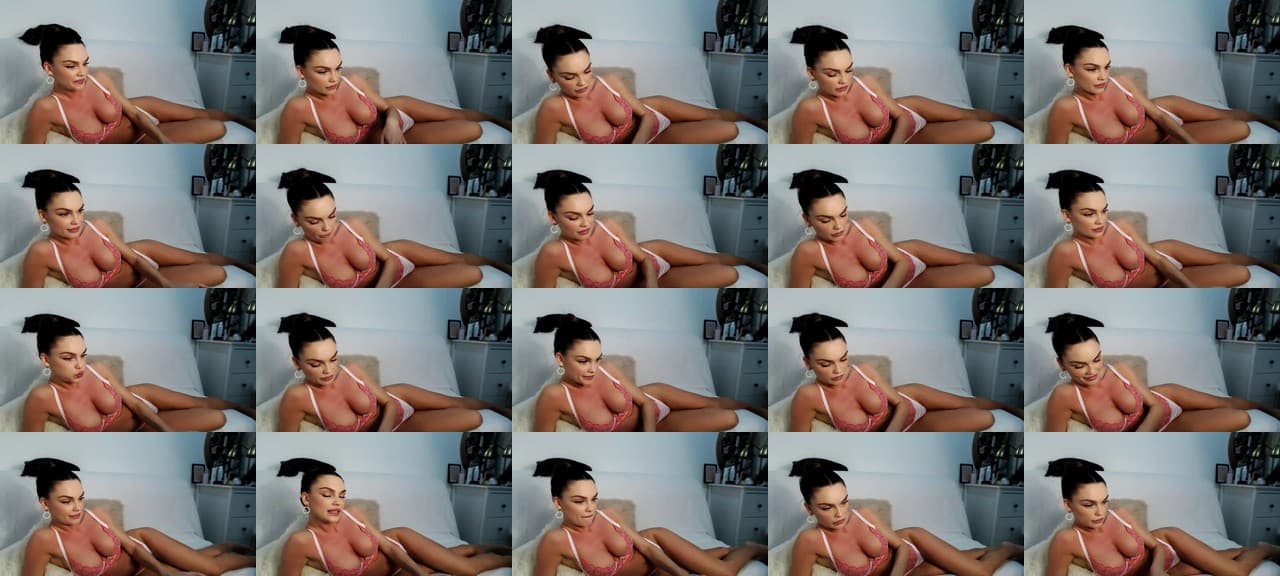 HottieEva_-MFC-202203272156_m.jpg