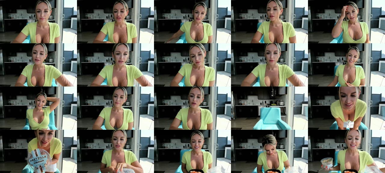 SassyInNYC-MFC-202107071525_m.jpg
