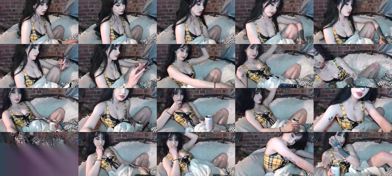 hornyunicornn-MFC-202003300502_m.jpg