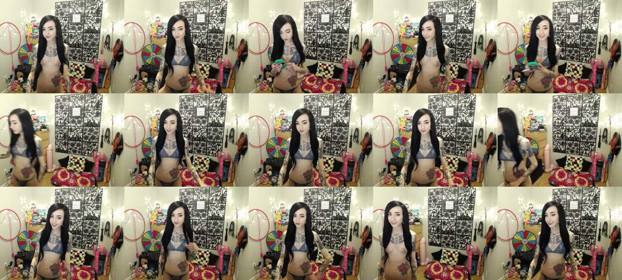 LucyLovesick-MFC-201804040151_m.jpg