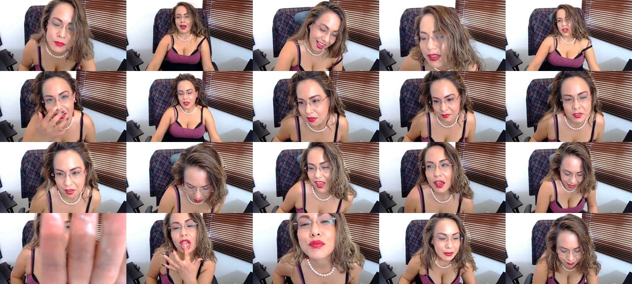 office_secret-MFC-202202221830_m.jpg