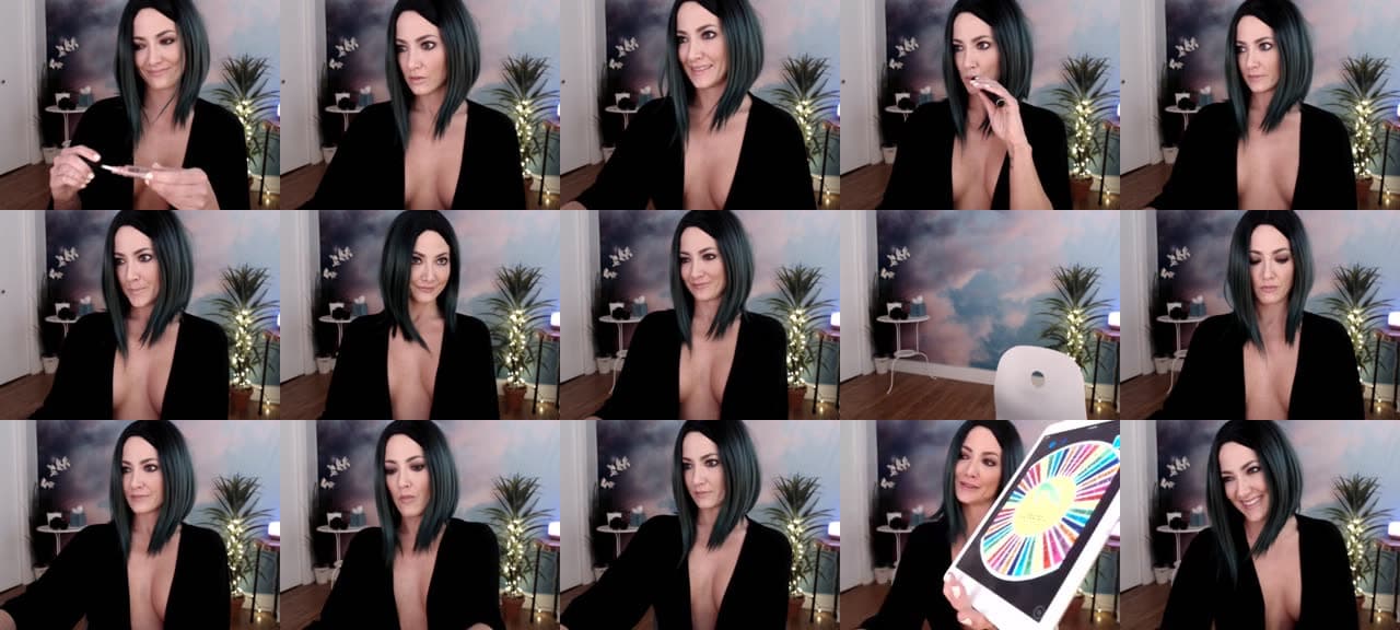 MissCodyBlack-MFC-201803291538_m.jpg