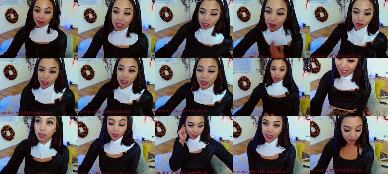 KissingHigh-MFC-201810270512_m.jpg