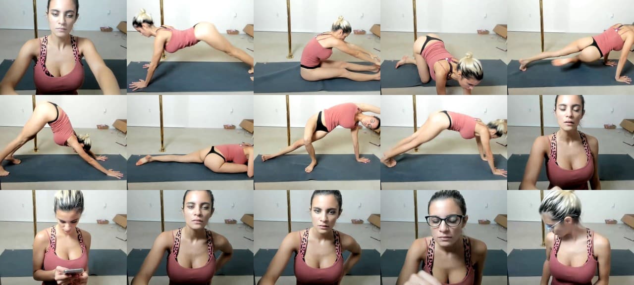 OGBunnyXXX-MFC-201908191922_m.jpg