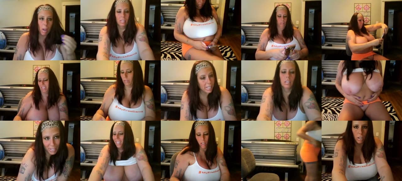 Giggles_4u-MFC-201712111531_m.jpg