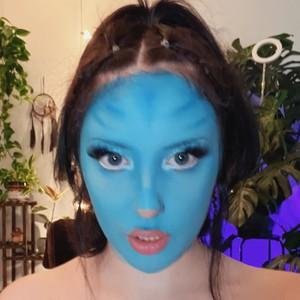 EMMEL1NE's Avatar